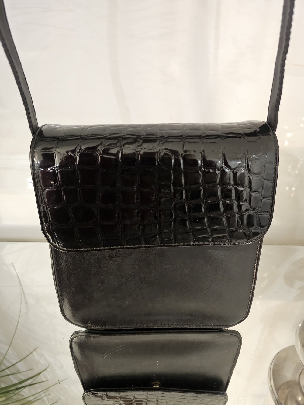 Vintage Maxime Black Croc-Textured Crossbody Bag